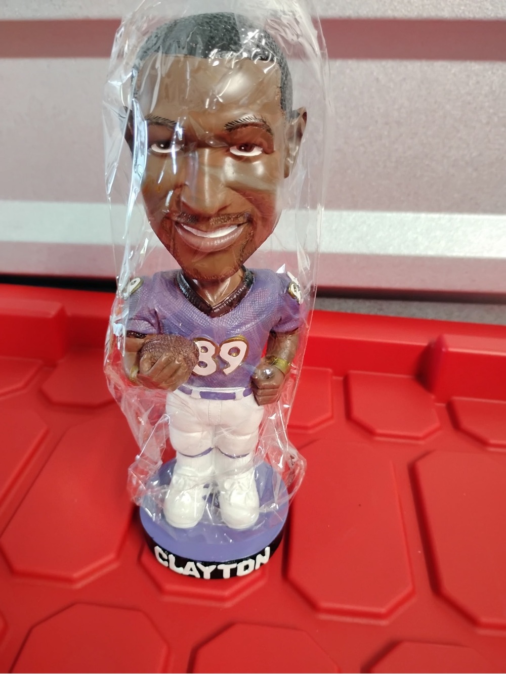 Football Player Bobblehead - Purple Team Figurine